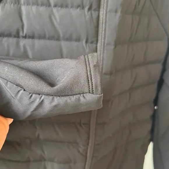 LULULEMON Black Puffer | Down For It All Hoodie | Medium - Picture 5 of 12